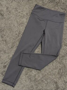 EUC Zella Capri Tights-Sz S-Dusty Lavender-Front Stash Pocket